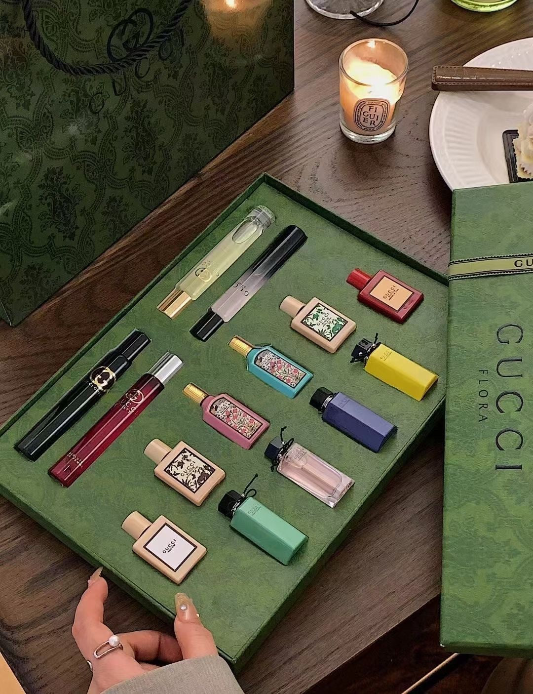 𝐆𝐮𝐜𝐜𝐢 𝐌𝐢𝐧𝐢 𝐆𝐢𝐟𝐭 𝐒𝐞𝐭 𝟏𝟒-𝐢𝐧-𝟏