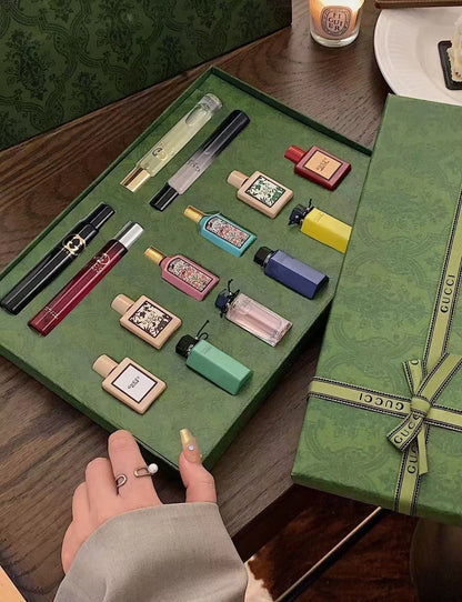 𝐆𝐮𝐜𝐜𝐢 𝐌𝐢𝐧𝐢 𝐆𝐢𝐟𝐭 𝐒𝐞𝐭 𝟏𝟒-𝐢𝐧-𝟏