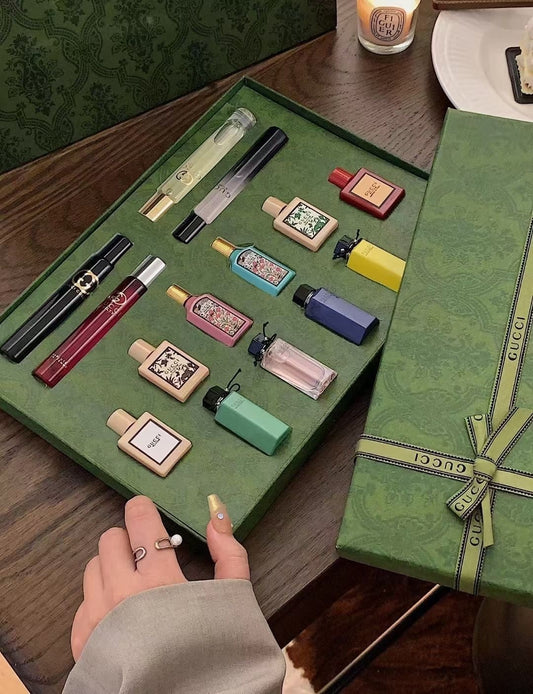 𝐆𝐮𝐜𝐜𝐢 𝐌𝐢𝐧𝐢 𝐆𝐢𝐟𝐭 𝐒𝐞𝐭 𝟏𝟒-𝐢𝐧-𝟏