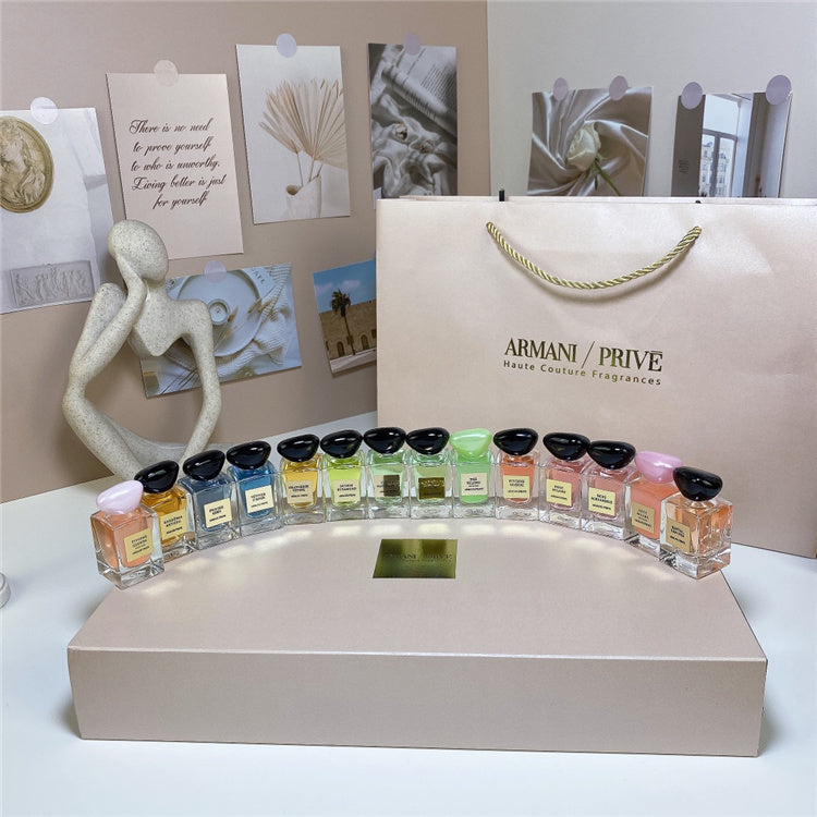 𝐀𝐫𝐦𝐚𝐧𝐢 𝐏𝐫𝐢𝐯𝐞 𝐌𝐢𝐧𝐢 𝐆𝐢𝐟𝐭 𝐒𝐞𝐭 𝟏𝟒-𝐢𝐧-𝟏